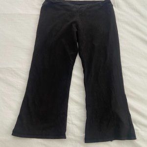 Avani Capri Leggings